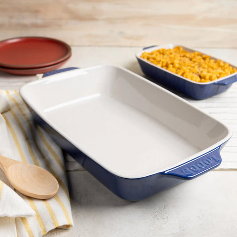 Large Stoneware Casserole Dish, 13 x 9 Inch